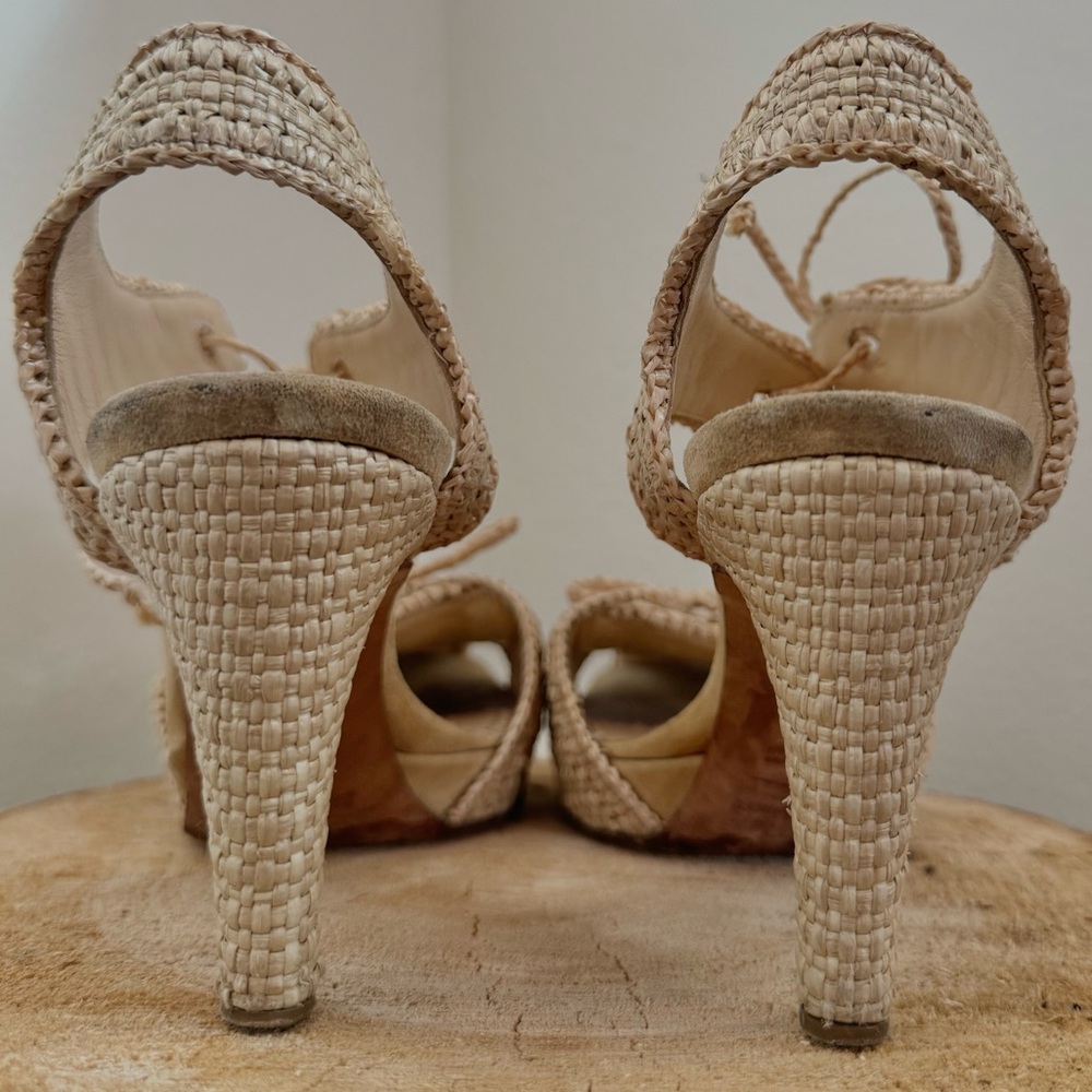 Vintage YSL raffia heeled sandals - Picture 4 of 13